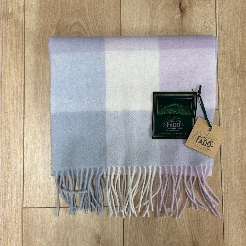 NWT Wool Scarf